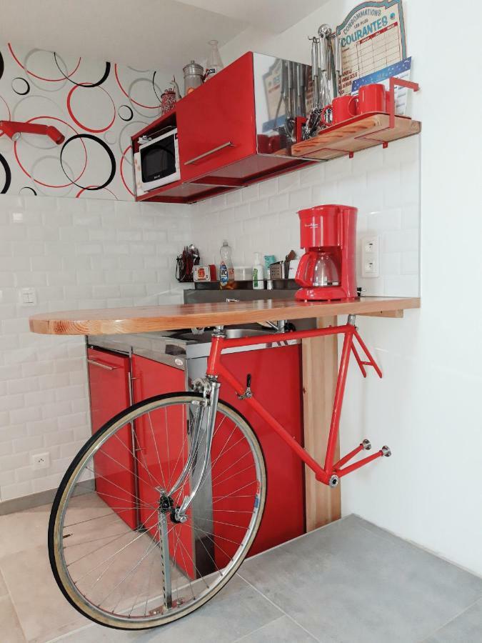 Le gîte du presbytère, déco vintage bistrot&vélo ! Aunay-sous-Auneau Extérieur photo
